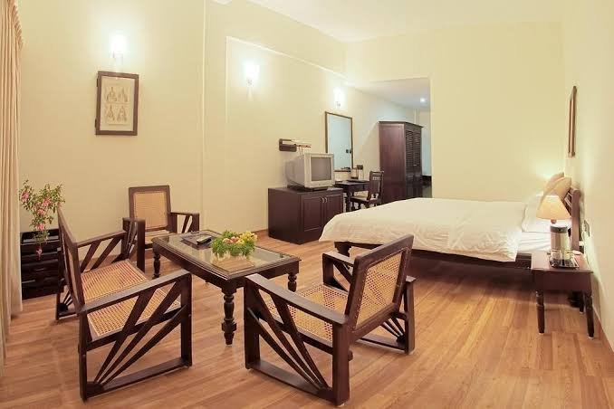 Premium Valley Room